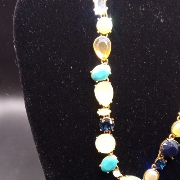 J.CREW STATEMENT NECKLACE - Picture 4 of 11